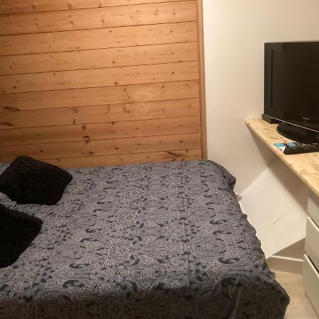 Exigehome-Grand Studio En Plein Centre De Saint Germain En Laye Bagian luar foto