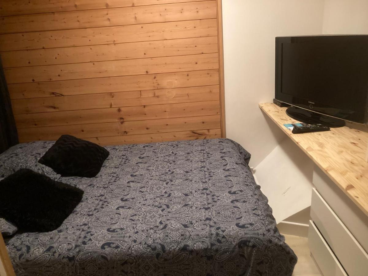 Exigehome-Grand Studio En Plein Centre De Saint Germain En Laye Bagian luar foto